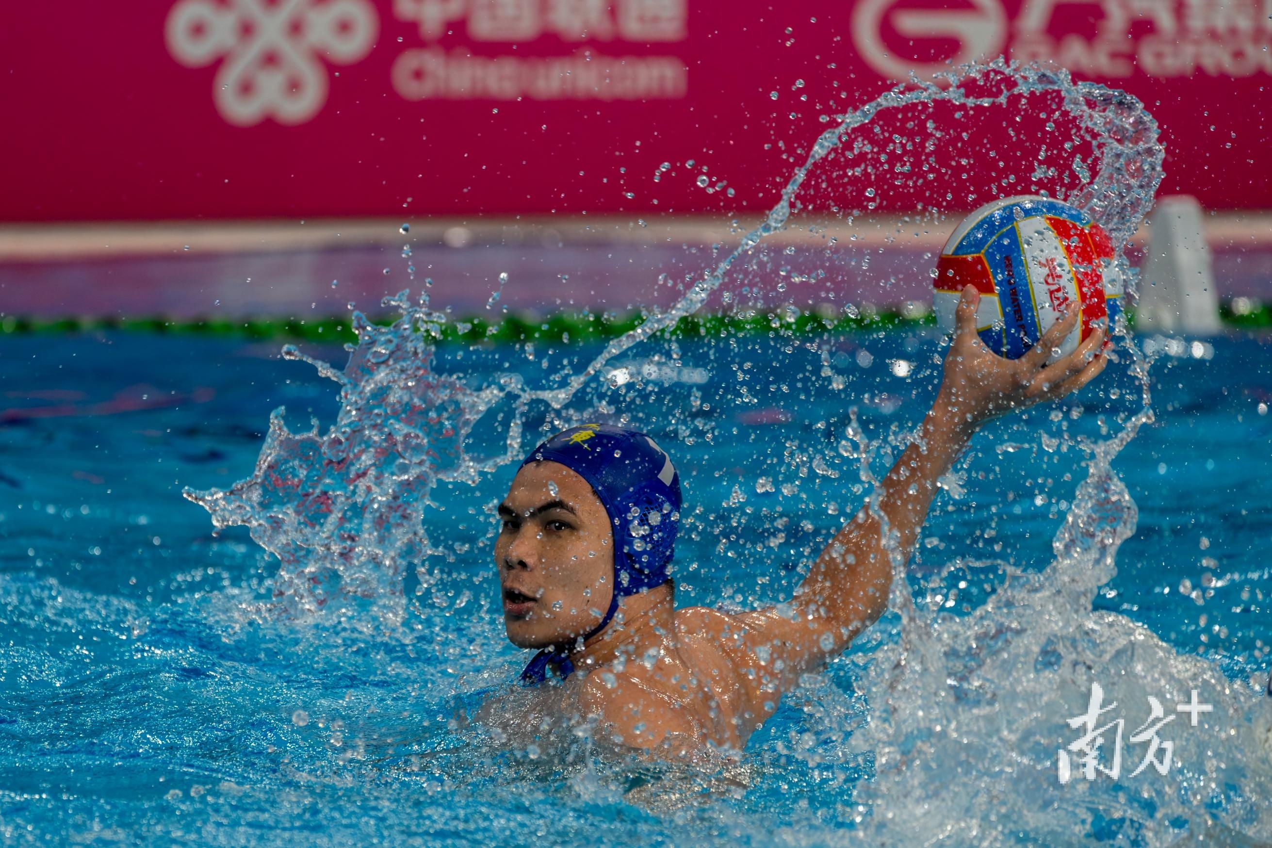 title, 卫冕冠军和 title, 卫冕冠军和