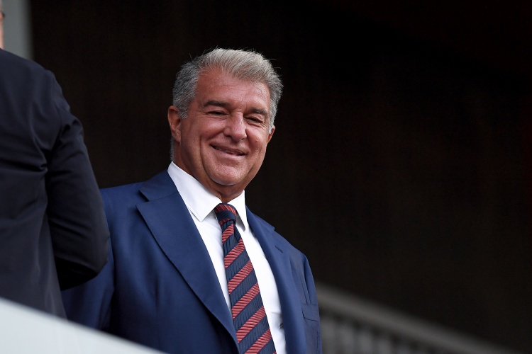 万欧元亏损 万欧元亏损