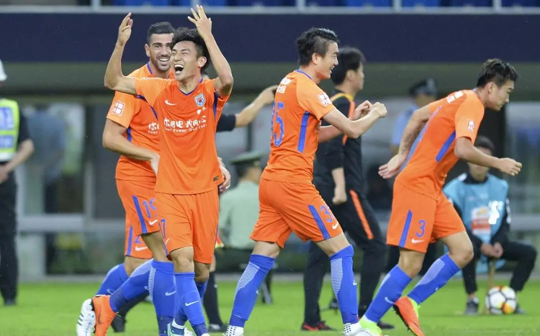 俱乐部拿中, 鲁能主教练 俱乐部拿中, 鲁能主教练